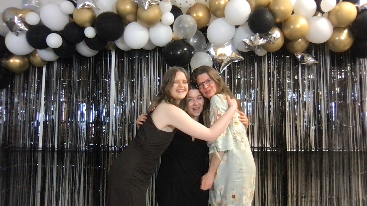 galla26_20260513_214749_41bdc796.jpeg